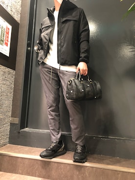 「TATRAS（タトラス）のアイテム（ブルゾン）」を使った、岡田さん（メンズ・172cm）の夏コーディネート