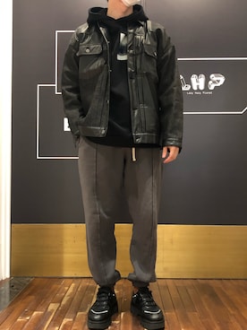 「LUSOR（ルーソル）のアイテム（ジャケット/アウター）」を使った、岡田さん（メンズ・172cm）の秋コーディネート