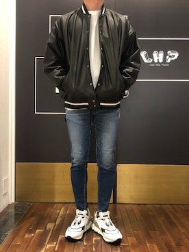 「LUSOR（ルーソル）のアイテム（ジャケット/アウター）」を使った、岡田さん（メンズ・172cm）の冬コーディネート