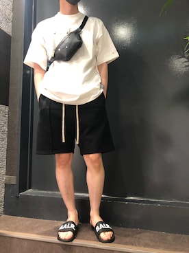 「BALR.（ボーラー）のアイテム（サンダル）」を使った、岡田さん（メンズ・172cm）の夏コーディネート