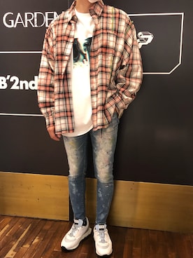 「B'2nd（ビーセカンド）のアイテム（レッグウェア）」を使った、岡田さん（メンズ・172cm）の秋コーディネート