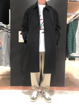 「A4A（エーフォーエー）のアイテム（ステンカラーコート）」を使った、岡田さん（メンズ・172cm）の春コーディネート