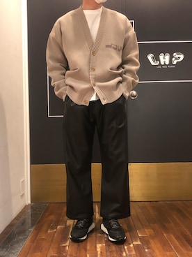 「B'2nd（ビーセカンド）のアイテム（レッグウェア）」を使った、岡田さん（メンズ・172cm）の冬コーディネート