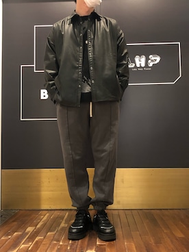 「B'2nd（ビーセカンド）のアイテム（レッグウェア）」を使った、岡田さん（メンズ・172cm）の秋コーディネート
