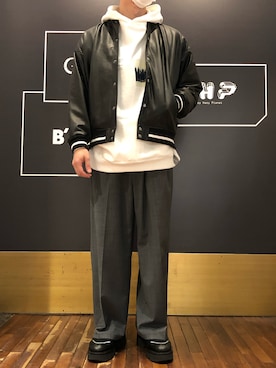 「LUSOR（ルーソル）のアイテム（ジャケット/アウター）」を使った、岡田さん（メンズ・172cm）の秋コーディネート