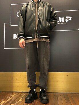 「LUSOR（ルーソル）のアイテム（ジャケット/アウター）」を使った、岡田さん（メンズ・172cm）の秋コーディネート
