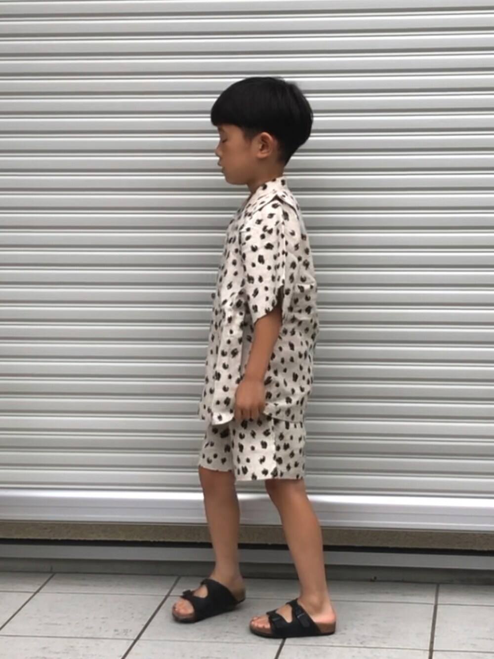 「kids、夏コーデ、甚平、浴衣、夏祭り、お祭り、サンダル、ダルメシアン柄」｜「MRの[S,M,L]ヘリンボンアニマルＰｔ甚平（その他ベビー用品、ベージュ系）」を使った、yuuunaさん（キッズ・138cm）の夏コーディネートの1枚目の写真