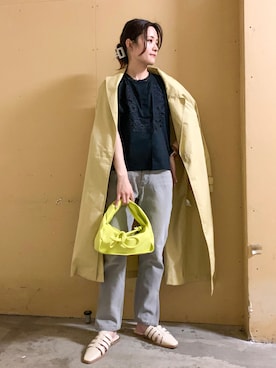 「アイテム（音楽/本・雑誌）」を使った、marinaさん（レディース・158cm）の春コーディネート