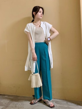 「アイテム（音楽/本・雑誌）」を使った、marinaさん（レディース・158cm）の夏コーディネート