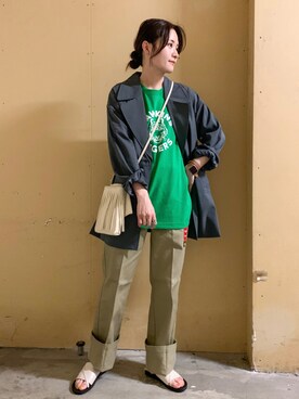 「春カラー」｜「アイテム（音楽/本・雑誌）」を使った、marinaさん（レディース・158cm）の春コーディネート