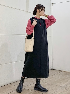 「アイテム（音楽/本・雑誌）」を使った、marinaさん（レディース・158cm）の秋コーディネート