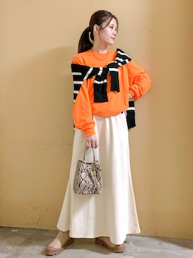 「アイテム（音楽/本・雑誌）」を使った、marinaさん（レディース・158cm）の夏コーディネート