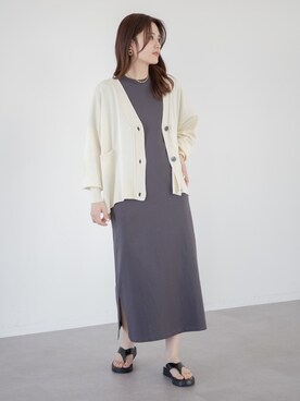 「アイテム（音楽/本・雑誌）」を使った、marinaさん（レディース・158cm）の春コーディネート