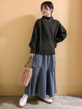 「PUMA」｜「アイテム（財布/小物）」を使った、marinaさん（レディース・158cm）の冬コーディネート