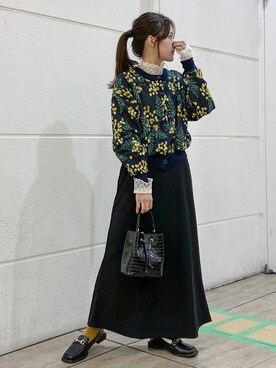 「タートルネック」｜「アイテム（音楽/本・雑誌）」を使った、marinaさん（レディース・158cm）の秋コーディネート