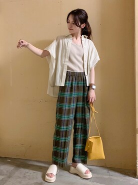 「アイテム（音楽/本・雑誌）」を使った、marinaさん（レディース・158cm）の夏コーディネート