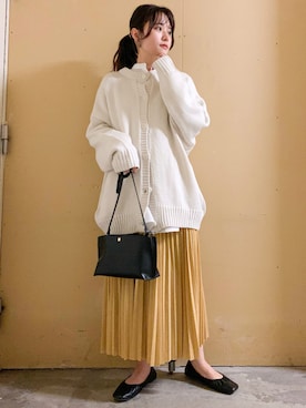 「アイテム（音楽/本・雑誌）」を使った、marinaさん（レディース・158cm）の冬コーディネート