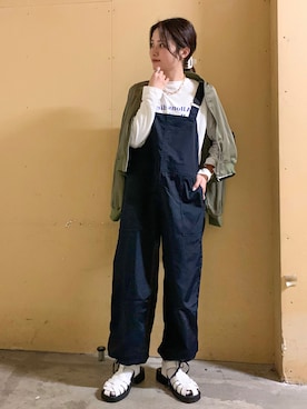 「Green　Parks（グリーンパークス）のアイテム（サロペット/オーバーオール）」を使った、marinaさん（レディース・158cm）の春コーディネート