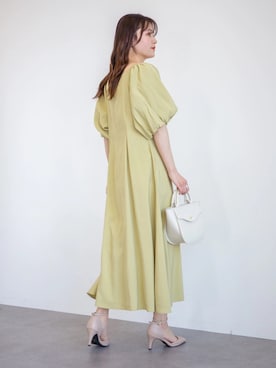 「アイテム（音楽/本・雑誌）」を使った、marinaさん（レディース・158cm）の春コーディネート