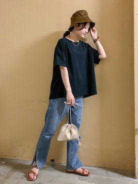 「ストレートパンツ」｜「アイテム（財布/小物）」を使った、marinaさん（レディース・158cm）の夏コーディネート