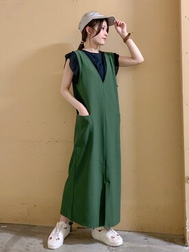 「アイテム（音楽/本・雑誌）」を使った、marinaさん（レディース・158cm）の夏コーディネート