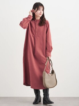 「アイテム（音楽/本・雑誌）」を使った、marinaさん（レディース・158cm）の春コーディネート