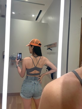 Ashlee さん（レディース・165cm）の秋コーディネート