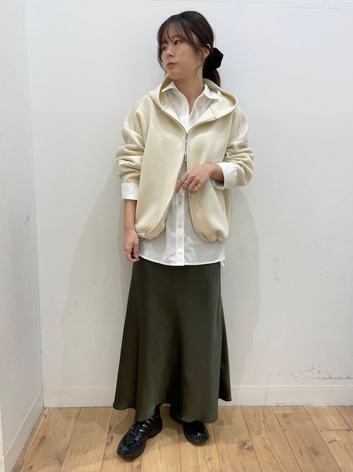 セール】『WEB/一部店舗限定サイズ』ナローサテンスカート（スカート
