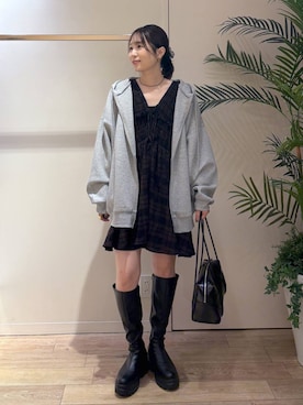 「アイテム（バレッタ/ヘアクリップ）」を使った、maruさん（レディース・160cm・20代）の秋コーディネート