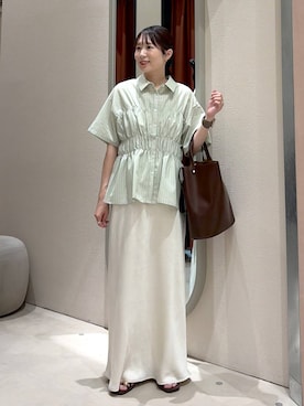 「LOWRYS FARM（ローリーズファーム）のストレッチサテンスカート　 290120（スカート、ホワイト系）」を使った、maruさん（レディース・160cm）の夏コーディネート