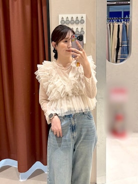 「LOWRYS FARM（ローリーズファーム）のdayme/フリルベスト　1052717（その他トップス、ベージュ系）」を使った、maruさん（レディース・160cm）の秋コーディネート
