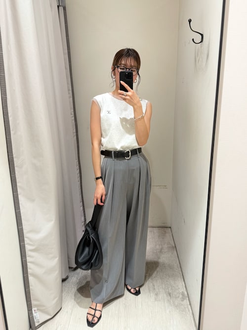 【 】Gabry ストライTストラップ フラットサンダル CAPRICIEUX LE'MAGE｜Tストラップフラットサンダル | Rakuten