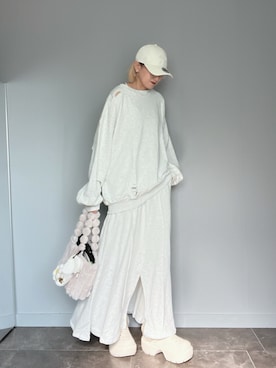 「アイテム（サンダル）」を使った、SHOさん（レディース・165cm）の秋コーディネート