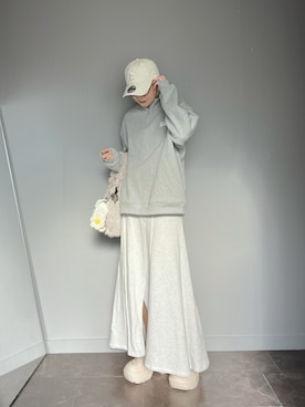 「アイテム（サンダル）」を使った、SHOさん（レディース・165cm）の冬コーディネート