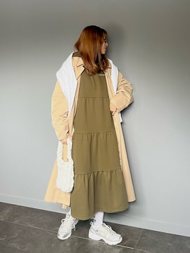 「ティアードスカート」｜「アイテム（ステンカラーコート）」を使った、SHOさん（レディース・165cm）の春コーディネート