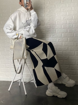 「モノートーン」｜SHOさん（レディース・165cm）の冬コーディネート
