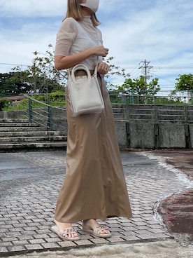 「Lucida（ルシーダ）のアイテム（サンダル）」を使った、SHOさん（レディース・165cm）の夏コーディネート