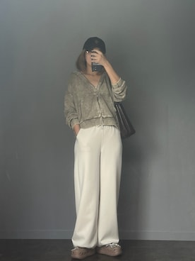 「アイテム（パーカー）」を使った、SHOさん（レディース・165cm）の秋コーディネート