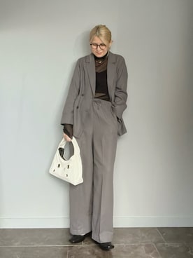 「each（イーチ）のアイテム」を使った、SHOさん（レディース・165cm）の春コーディネート