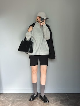 「アイテム（ソックス/靴下）」を使った、SHOさん（レディース・165cm）の秋コーディネート