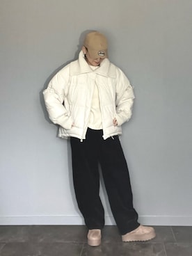 「AS KNOW AS plus（アズノゥアズプラス）のアイテム（ブーツ）」を使った、SHOさん（レディース・165cm）の冬コーディネート