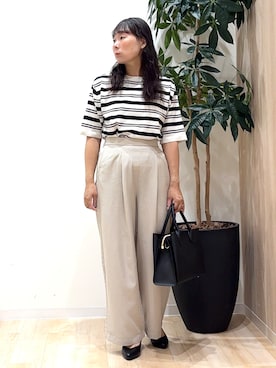 「grove（グローブ）の【ひんやり・UVカット・洗濯機◎】Tシャツ感覚で着られるコットン混ニット（ニット/セーター、ホワイト系）」を使った、miraiさん（レディース）の夏コーディネート
