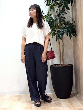 「grove（グローブ）の【2WAY・洗える】透かし編みニットベスト（ベスト、ホワイト系）」を使った、miraiさん（レディース）の夏コーディネート