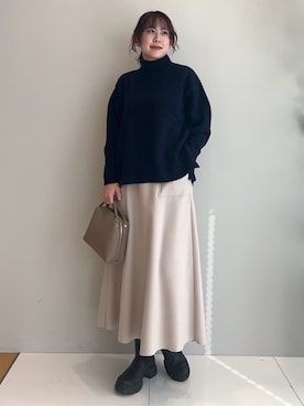 「Vincent et Mireille（バンソンエミレイユ）のアイテム」を使った、Hirokaさん（レディース・159cm）の冬コーディネート