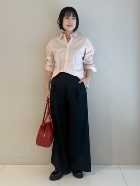 「Dessin（デッサン）の【洗える/オンオフ着られる】袖裏ワンポイント刺繍 オーバーシャツ（シャツ/ブラウス、ピンク系）」を使った、Hirokaさんの秋コーディネート