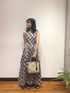 「RODE SKO（ロデスコ）のアイテム」を使った、かおりんさん（レディース・158cm）の夏コーディネート