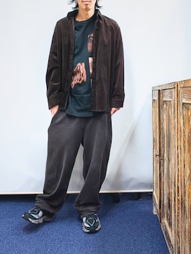 「NANO universe（ナノユニバース）のリラックスコーデュロイシャツ（シャツ/ブラウス、ブラウン系）」を使った、Gladさん（メンズ・174cm）の春コーディネート