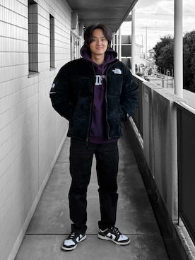 「UNDEFEATED （アンディフィーテッド）のアイテム」を使った、里琉さん（メンズ・172cm）の冬コーディネート