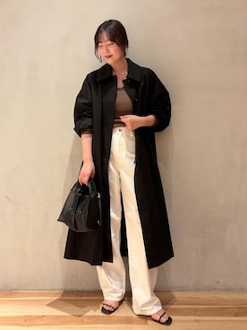 「plage（プラージュ）のR’IAM ボリュームトレンチコート（トレンチコート、ブラック系）」を使った、chikaさん（レディース・161cm）の春コーディネート