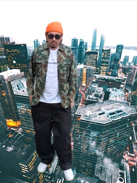「Ray-Ban（レイバン）のアイテム」を使った、kingtessyさん（メンズ・186cm）の夏コーディネート
